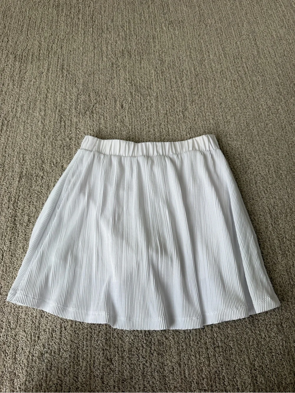 ALO Yoga White Plisse Skater Skirt